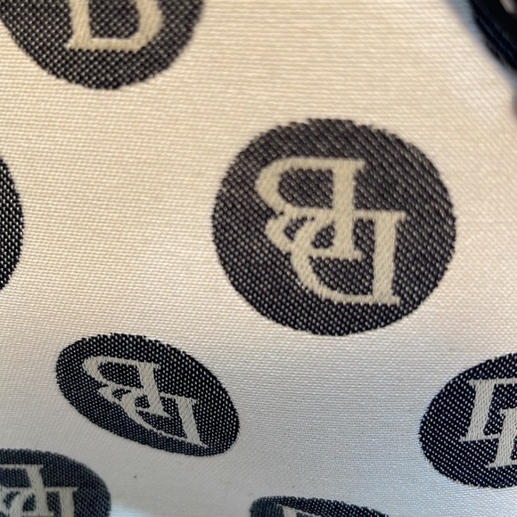 NWT Dooney & Bourke Alto Tassle Tote - Picture 6 of 12